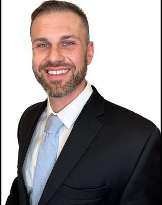 Portrait of John Fabrizio, NYS Licensed Real Estate Salesperson