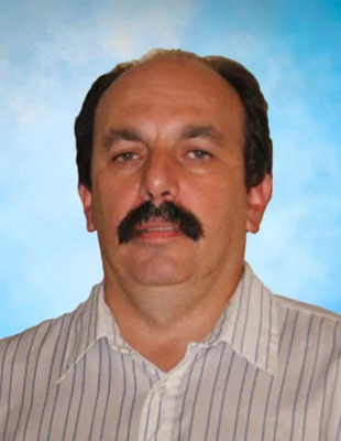 Portrait of Ilia Evelson, NYS Real Estate Licensed Salesperson