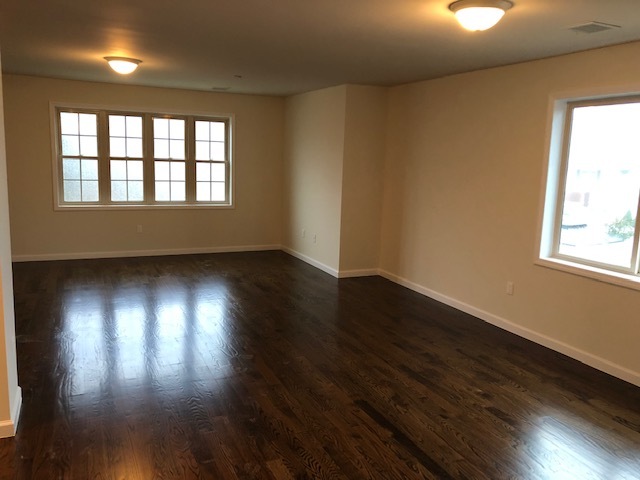 Howe St, Staten Island